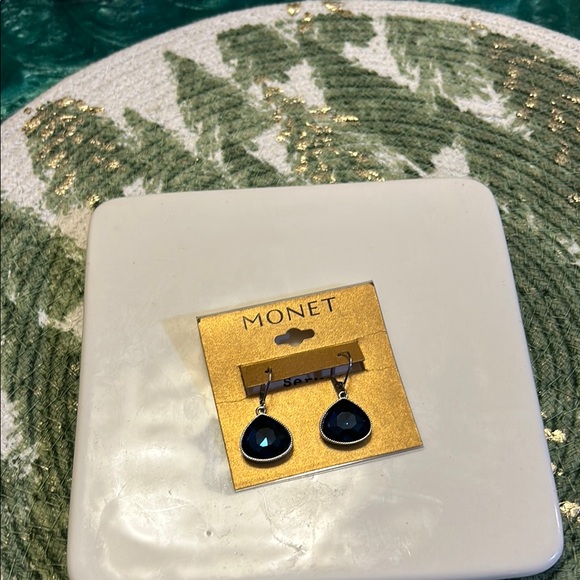 Monet Black Teardrop Earrings, NEW - Picture 1 of 3